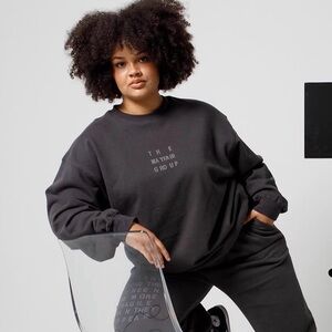 The Mayfair Group Cozy Black Crewneck Sweatshirt Size XS Oversized